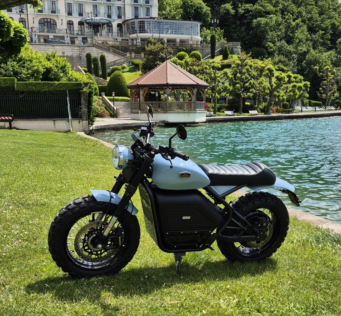 French Electric Motorcycle | Heritage Spirit Scrambler | 125cc