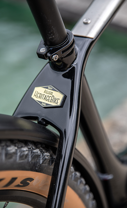 Détail cadre carbone Heritage Style Touring vélo électrique urbain
