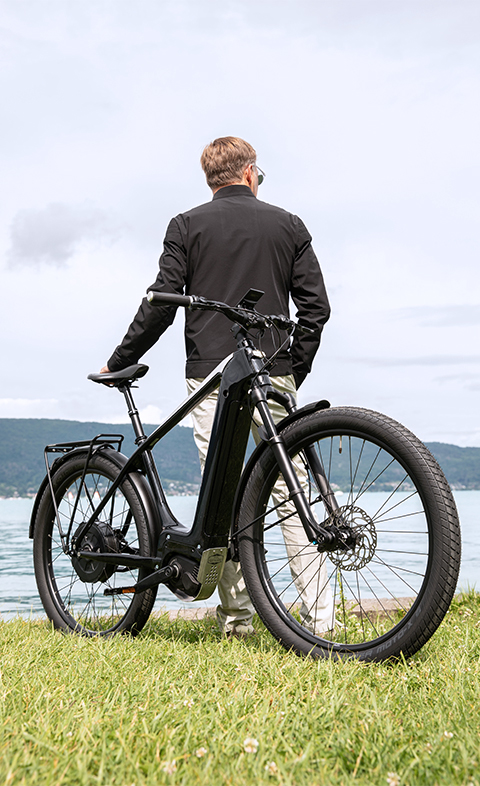 Heritage Style Touring vélo électrique urbain technologie PERS à Menthon saint Bernard
