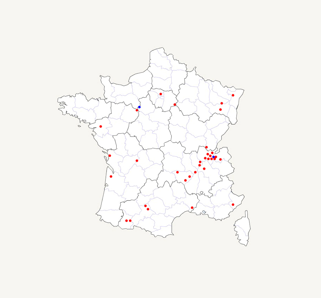 Carte de France illustrant les sites d’assemblage Ateliers HeritageBike à Annecy (vélos) et au Mans (motos), ainsi que nos partenaires industriels français – démarche vraiment fabriqué en France.
